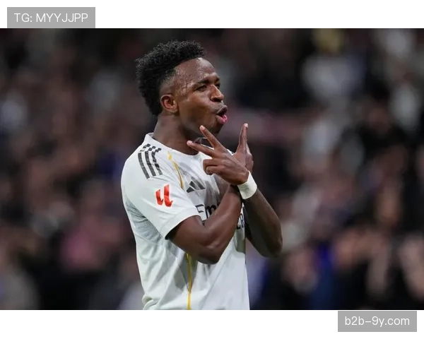 维尼修斯独家专访：谈种族歧视、金球奖目标与皇马未来